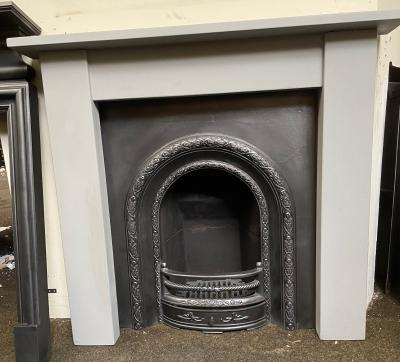 Vintage Victorian style arch insert - with surround