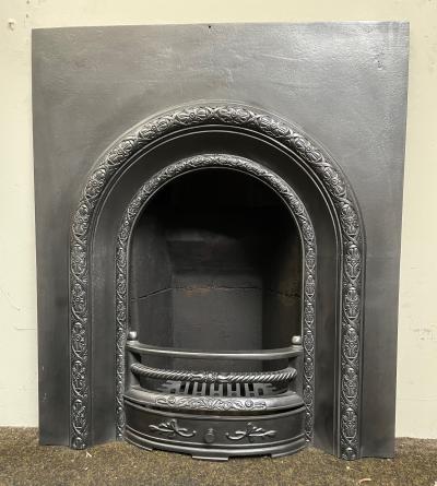 Vintage Victorian style arch insert