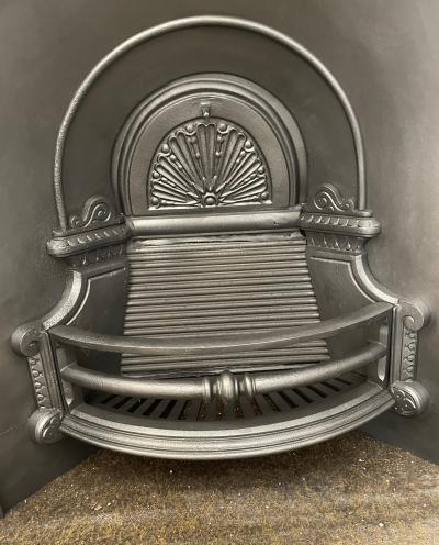 Vintage Late Georgian Early Victorian Style Cast Arch Interior - detail