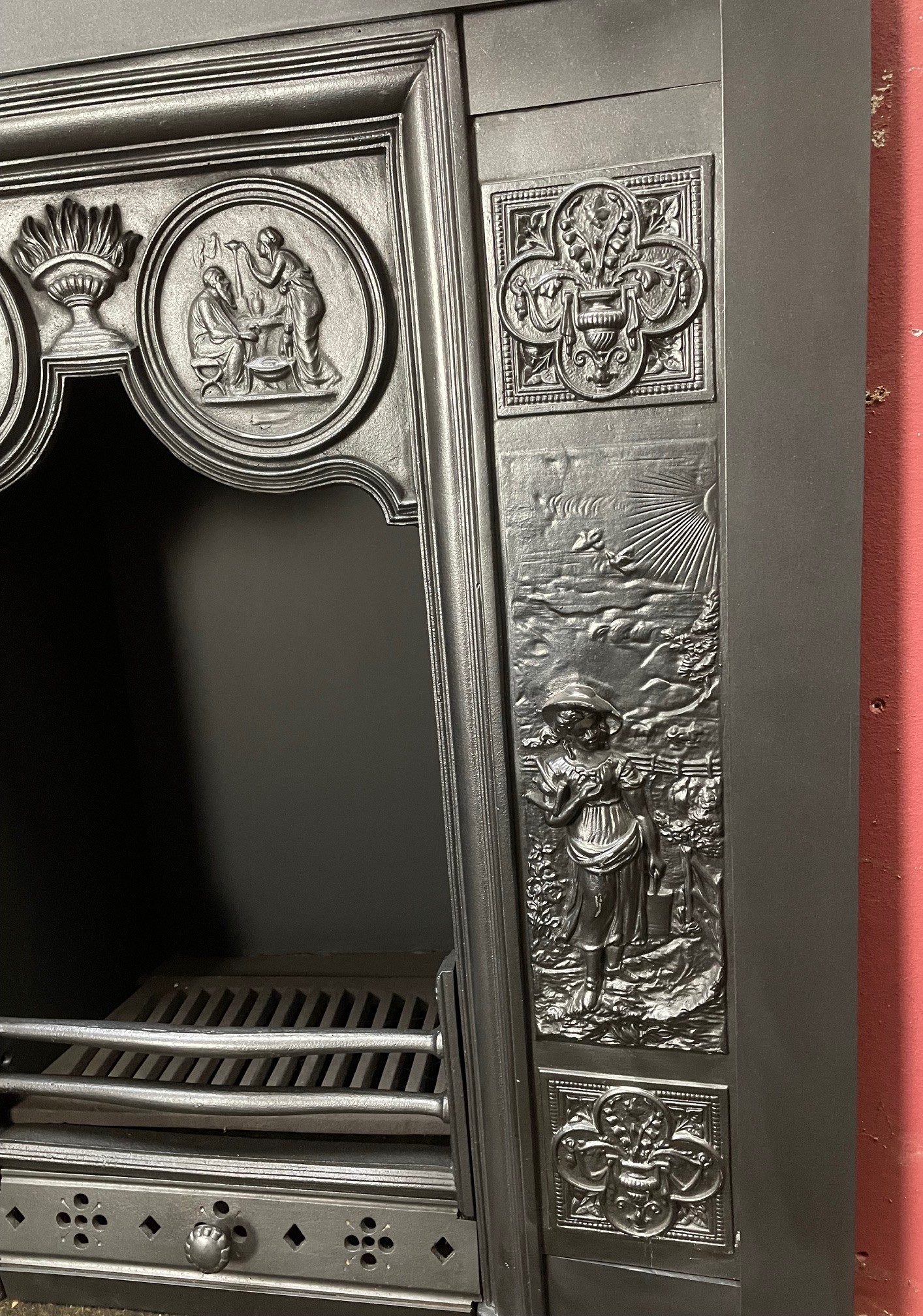 Antique Victorian cast iron interior - corner