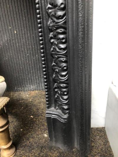 Antique Georgian cast iron arch frame - leg