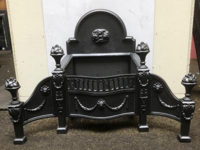  Antique Georgian style fire basket