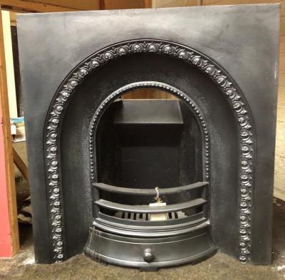 Antique Victorian cast iron arch insert