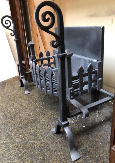 Antique cast iron/ wrought iron fire basket - Side