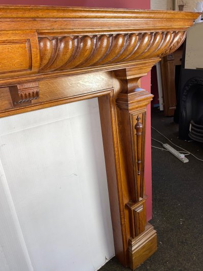 Antique Late Georgian / Victorian Oak Fire Surround - corner