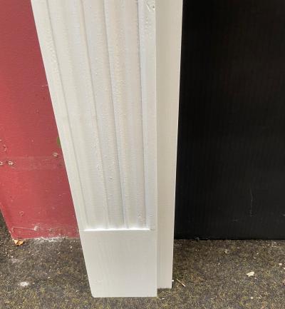 Vintage Georgian style fire surround - leg