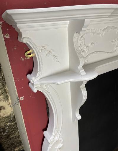 Antique ornate Victorian wood surround - corner