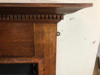 Antique 1920 30 oak fire surround - corner