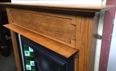 Antique Edwardian 1920s oak fire surround - Top