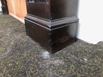 Antique Mahogany Tudor Style Fire Surround - leg bottom